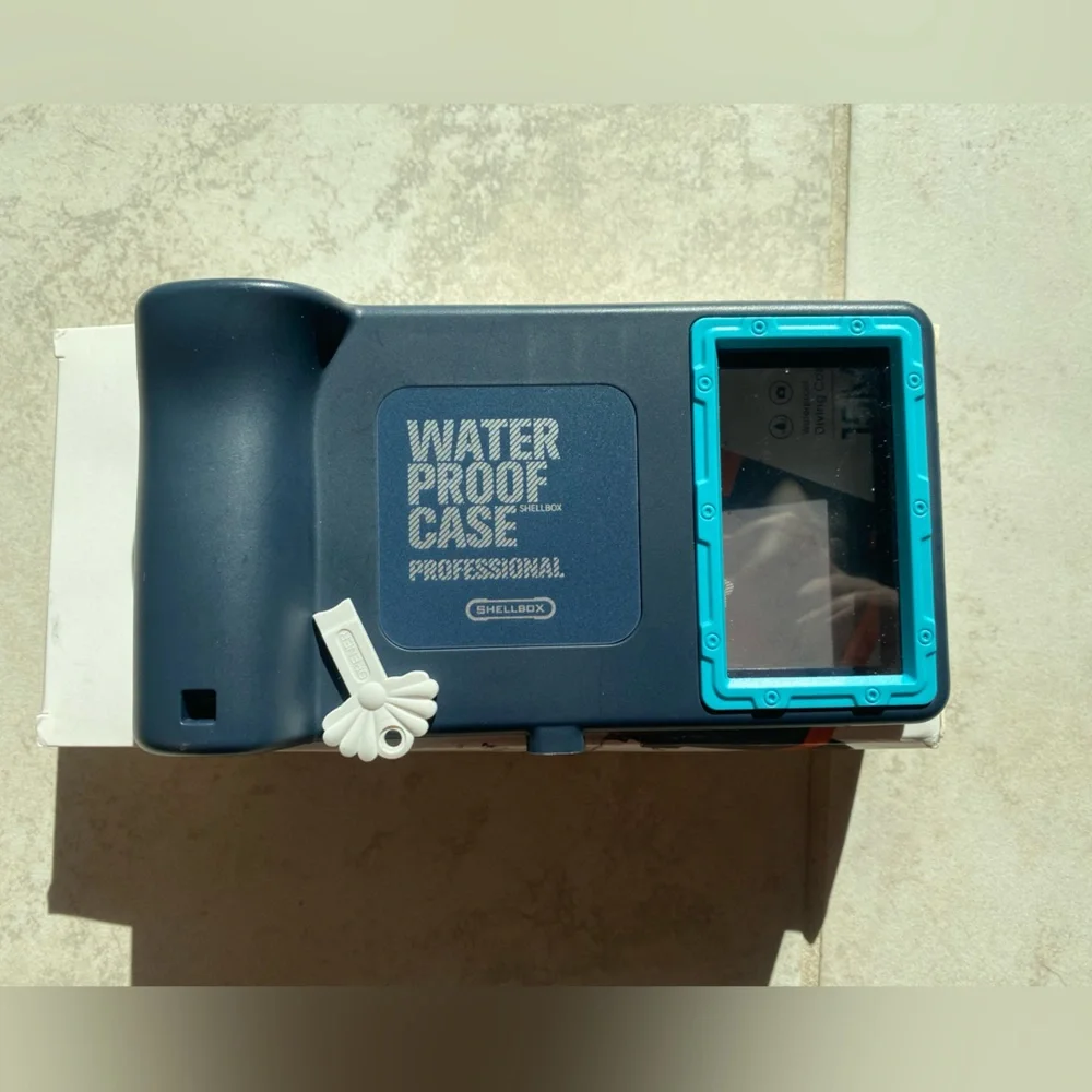 Shellbox Waterproof Case For IPhone/Android - Picture 6 of 7
